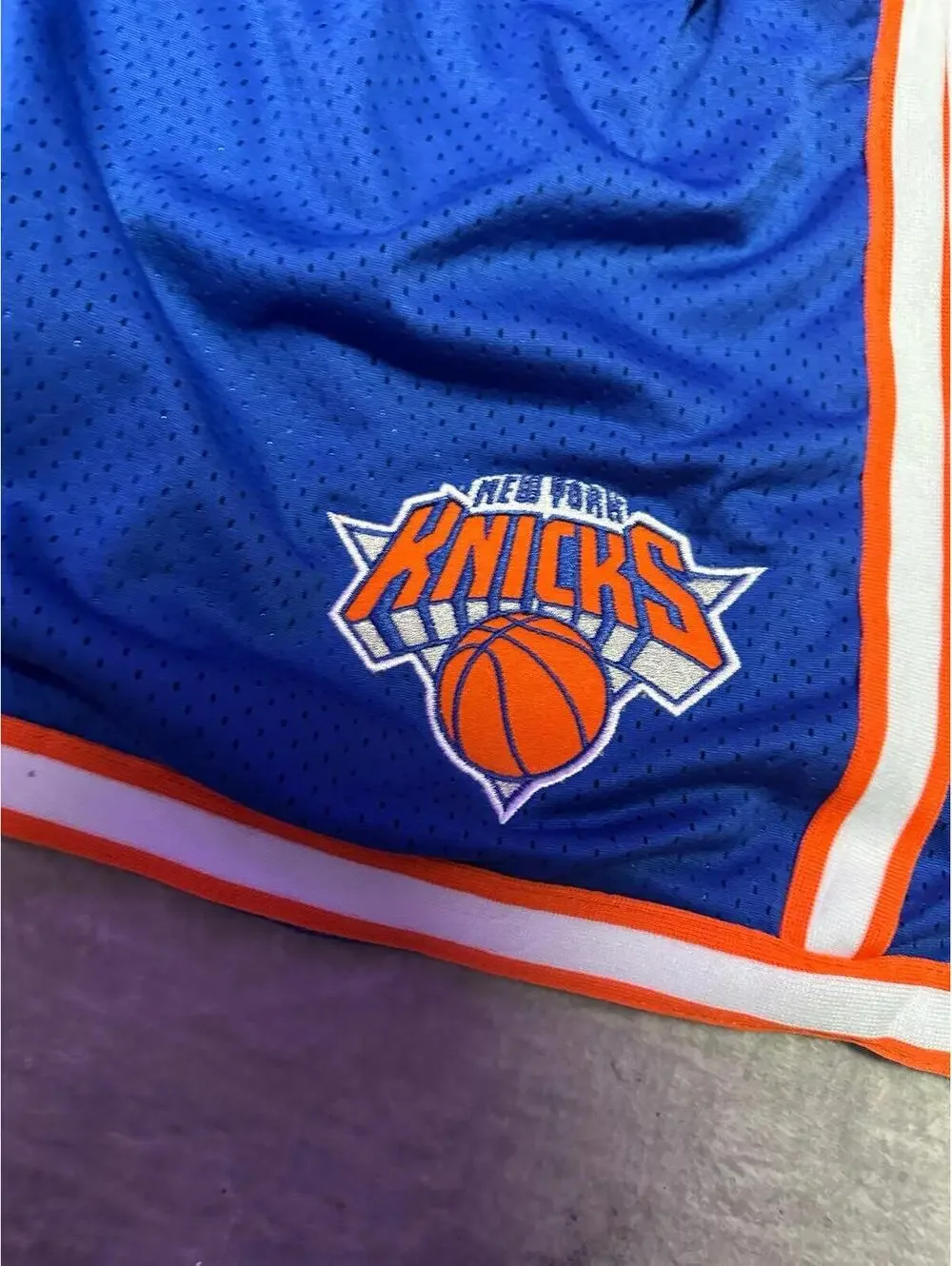 Ultra Game Men's New York Knicks Shorts SIZE:SMALL NEW - Picture 4 of 5